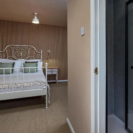 Holiday home Adventure House - *