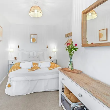 펜션 Adventure House -