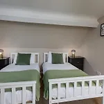 Adventure House - 度假居 惠特比