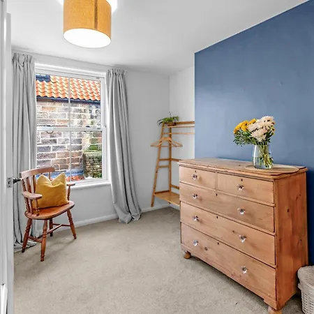 Adventure House - بيت للعطل *