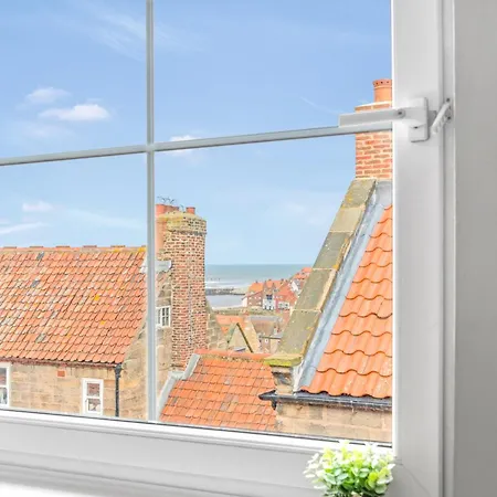 بيت للعطل Adventure House - *